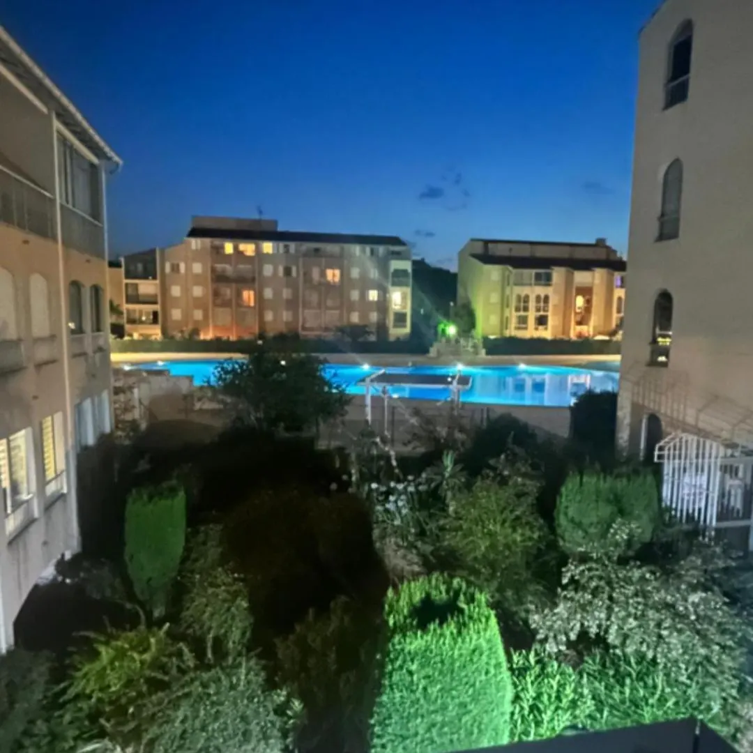 Location Vacances T2 Frejus 0*,