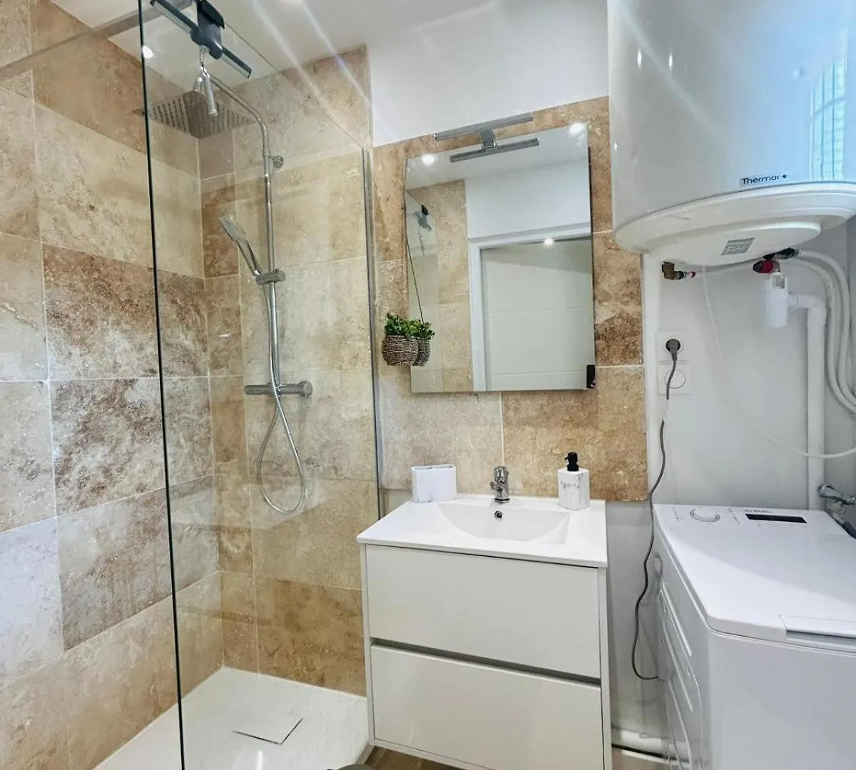 Apartment Location Vacances T2 Frejus